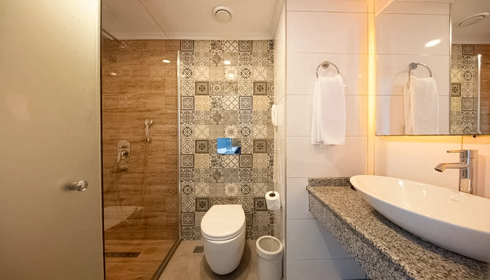 هتل له بلو کوش آداسی